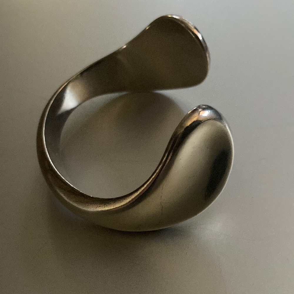 Tiffany & Company Elsa Peretti Thumbprint Cuff